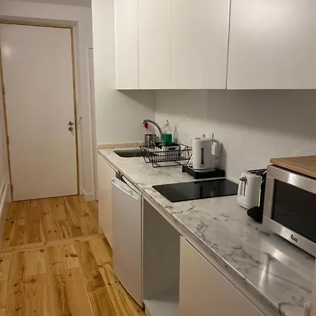 Quiet With Terrace In The Heart Of By Great&cosy Daire Porto